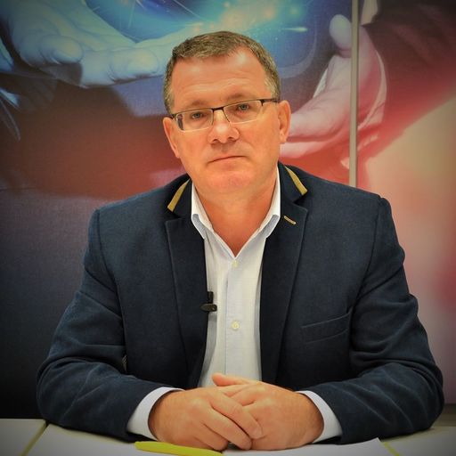 Oros anunţă că din mai se pot depune cereri de finanţare pentru agricultorii asiguraţi ale căror culturi au fost afectate de secetă 