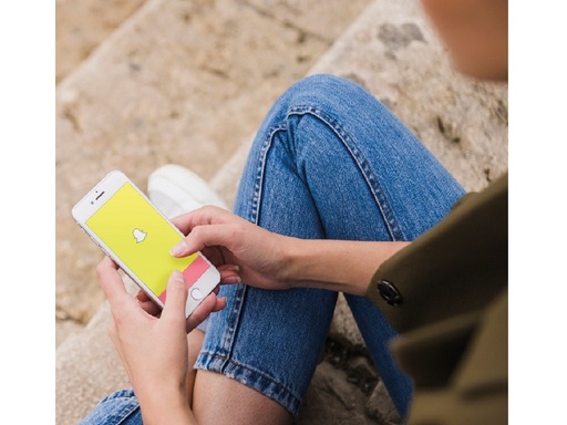 Snapchat a intrat oficial pe piaţa de publicitate din România