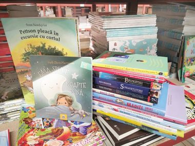 Vânzări cu 81% mai mari la cărţile pentru copii în perioada stării de urgenţă. Cele mai vândute titluri: "Aventurile lui Tom Sawyer", "Jocuri pentru copii inteligenţi. Carte de activităţi +3 ani" şi "Bufniţa care se temea de întuneric"