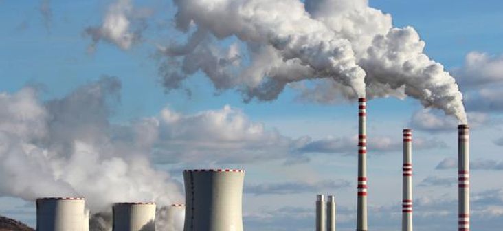 ANALIZĂ: Cererea pentru combustibili fosili nu va reveni niciodată la nivelul maxim înregistrat în anul 2019
