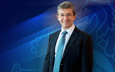 Şeful Philip Morris International: OMS ar trebui să nu îşi mai facă griji pentru companiile de tutun şi să se concentreze pe sănătatea unui miliard de oameni, folosind ştiinţa pentru a-i ghida