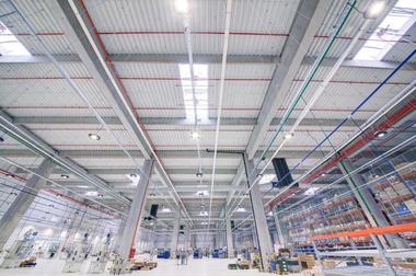 Piaţa industrială în pandemie: Aproape 250.000 metri pătraţi de spaţii industriale au fost închiriaţi în primul semestru, în uşoară creştere faţă de anul trecut