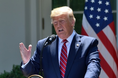 Donald Trump: Statele Unite ar trebui să primească o parte substanţială din preţul de vânzare a TikTok; platforma de socializare va fi închisă pe 15 septembrie dacă nu va fi cumpărată de Microsoft sau de o altă companie