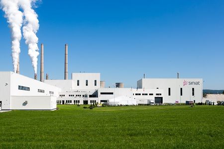 Producătorul de materiale de construcţii Etex vrea să investească 5-6 milioane de euro într-o instalaţie de desulfurare a gipsului la termocentrala de la Rovinari a Complexului Energetic Oltenia
