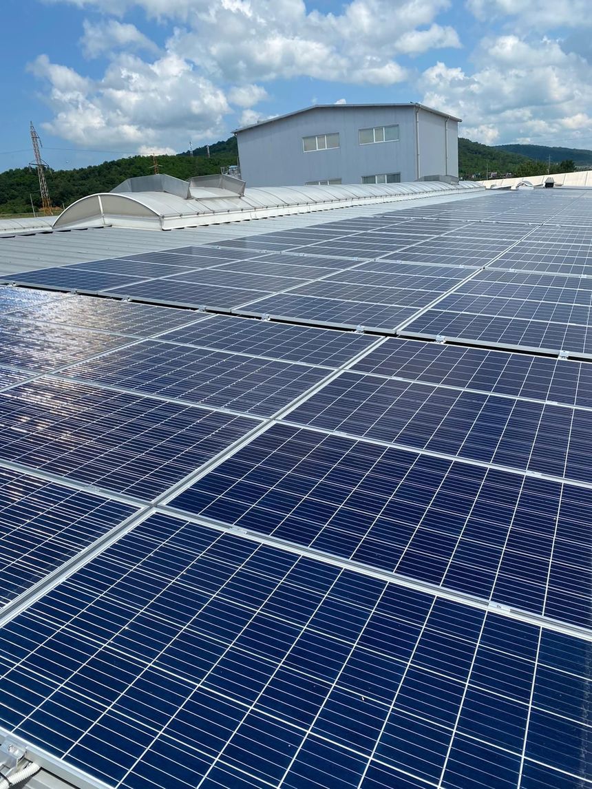 E.ON a construit o centrală electrică fotovoltaică în Parcul Industrial TeraPlast Bistriţa, un proiect de circa 1,9 milioane euro