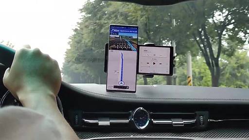 LG lucrează la un telefon cu două ecrane atipic - VIDEO