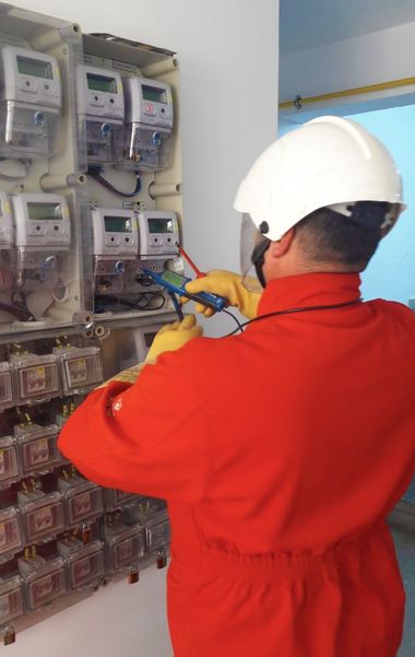 Delgaz Grid, din Grupul E.ON România, anunţă că a montat 1.000 de contoare inteligente în Iaşi, dintr-un plan de 10.000, investiţie totală de 45 milioane lei