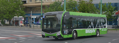 Braşovul va fi primul mare oraş din România care va avea transportul în comun 100% electric, anunţă ministrul Mediului