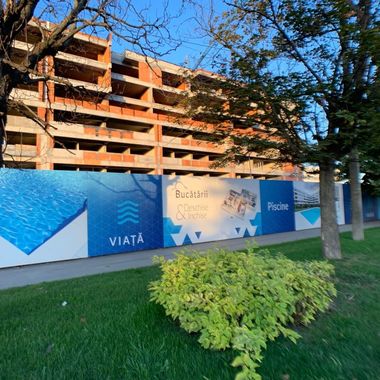 Atria Urban Resort a vândut 25% din cele 398 apartamente incluse în faza II a proiectului rezidenţial. Valoarea totală în complexul rezidenţial, estimată la peste 100 de milioane de euro
