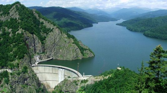 Hidroelectrica a modernizat staţiile de la transformare de la hidrocentralele Voila şi Viştea, investiţie de 1,28 milioane lei

