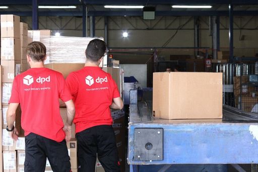 Compania de curierat DPD România deschide la Bragadiru un nou depozit, investiţie de jumătate de milion de euro 