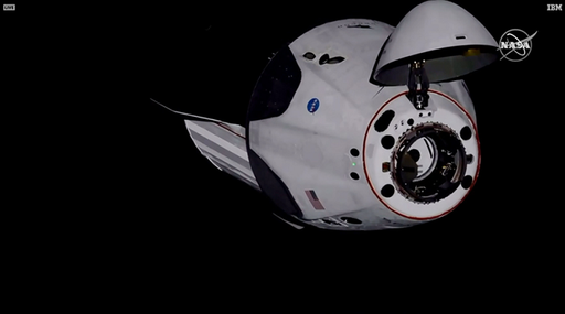 Ce relevanţă au misiunea către Lună, Boeing, Bezos şi Musk în alegerile prezidenţiale americane