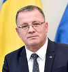 Ministrul Agriculturii: Îmi cer scuze pentru neplăcerile create celor care făceau comerţ în spaţii închise / Nu am văzut ca PSD să-şi ceară scuze pentru modul în care a încercat să închidă Piaţa Victoriei în 10 august, cu jandarmi, gaze, bocanci în cap