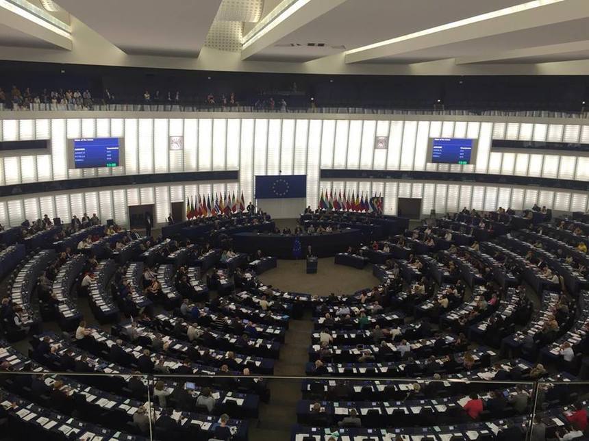 Parlamentul European a cerut joi UE, printr-o rezoluţie, să sancţioneze Turcia după vizita preşedintelui Erdogan în Ciprul de Nord
