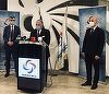 Ambasadorul SUA în România anunţă că preşedintele Băncii de Export-Import a Statelor Unite, care va asigura linii de finanţare de 7 miliarde dolari pentru investiţii în România, soseşte luni la Bucureşti