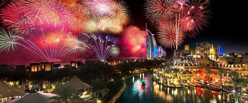 Petrecerile private de Revelion cu peste 30 de persoane, interzise în Dubai. Amenzile depăşesc 13.000 de dolari
