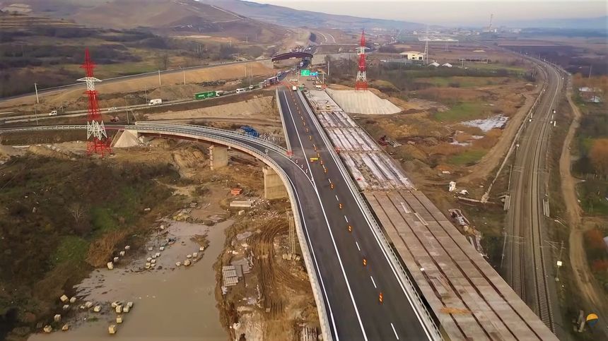 Asociaţia Pro Infrastructură: 35 de km de autostradă au şanse reale de a fi deschişi traficului în 2021/ NU vom sta grozav, dar se vor deschide şantiere majore