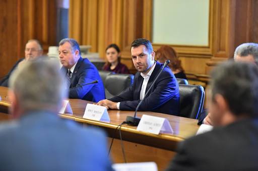 Cătălin Drulă a anunţat că a trimis Corpul de Control la Metrorex: Au crescut enorm cheltuielile salariale. Este complet inacceptabil 