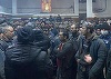 Termocentrala Mintia a fost oprită din lipsă de cărbune. Sute de mineri din Valea Jiului s-au adunat la Mina Lupeni unde protestează şi îşi susţin colegii blocaţi în subteran - FOTO
