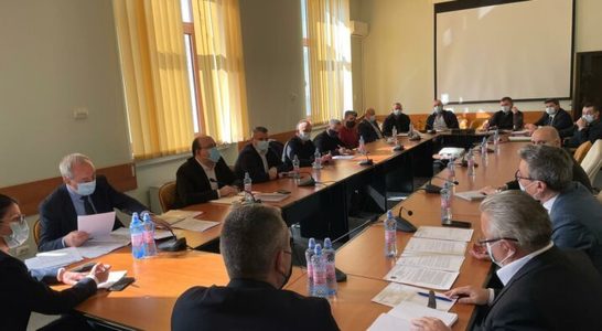 Ministrul Energiei s-a întâlnit cu reprezentanţii Complexului Energetic Hunedoara pentru a discuta despre modalitatea prin care termocentrala de la Mintia poate fi transferată către CJ Hunedoara