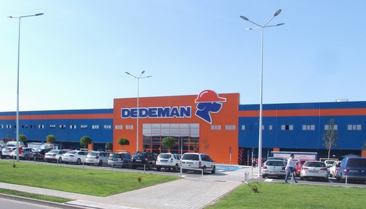 Dedeman va deschide vineri un nou magazin în oraşul Sfântul Gheorghe, cu o investiţie de 11,5 milioane euro