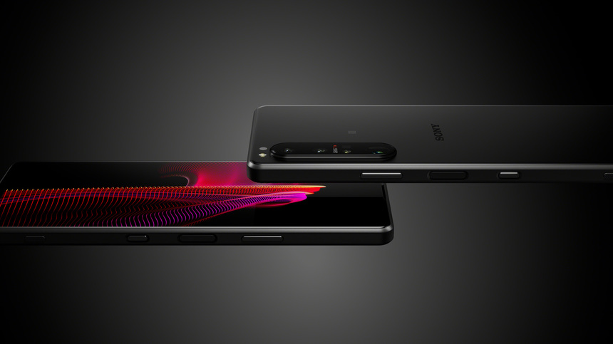 Sony a prezentat trei noi smartphone-uri din seria Xperia, dintre care două flagship-uri