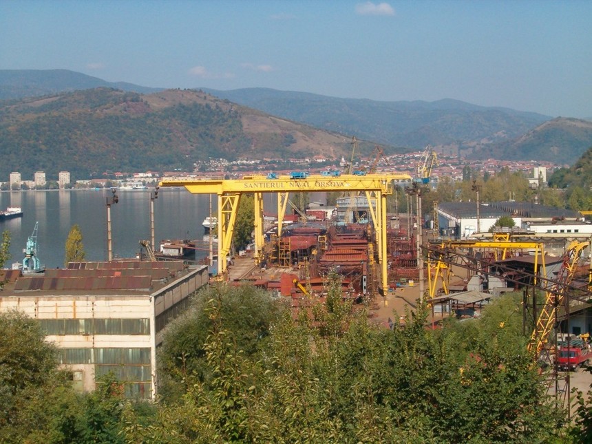 Şantierul Naval Orşova pregăteşte investiţii de 4,5 milioane lei în acest an. ”Cererea pe piaţa construcţiilor de nave este la un nivel scăzut, chiar mai scăzut decât în anul precedent”