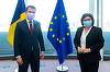 Ministrul Transporturilor a discutat luni cu doi comisari europeni despre mai multe autostrăzi care vor fi finanţate prin PNRR şi vor fi prevăzute cu staţii electrice de încărcare