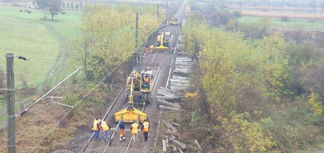 CFR Infrastructură anunţă reparaţii capitale pe linia de cale ferată Vălişoara - Caransebeş pentru creşterea vitezei de circulaţie la 100 km/h, contract de 42,2 milioane lei

