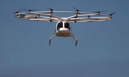 Zbor inaugural al taxiului zburător al Volocopter, care vrea să ofere servicii la Jocurile Olimpice din Paris din 2024