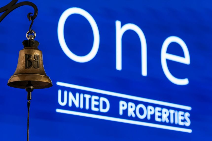 Dezvoltatorul imobiliar One United Properties s-a listat luni la bursă cu simbolul ONE. Compania a atras de la investitori 260 de milioane de lei, capitalizarea anticipată a companiei fiind de 2,86 miliarde de lei