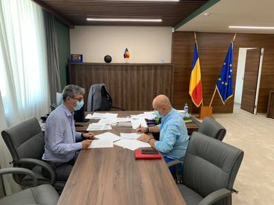 Virgil Popescu şi liderul BNS au semnat un memorandum legat de Complexul Energetic Hunedoara