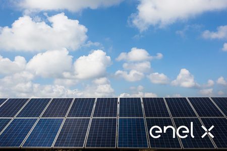 Enel X România construieşte o centrală fotovoltaică de 1MW pentru producătorul de componente auto Compa Sibiu