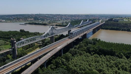 CNAIR: Lucrările la Calea de rulare la Podul de la Cernavodă se reiau din 4 octombrie / Restricţii de circulaţie