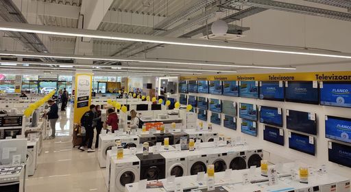 Flanco a deschis magazine în Sibiu şi Roşiorii de Vede, investiţie cumulată de 2 milioane de lei. Compania vrea să lanseze anul viiitor un magazin online şi pe piaţa ungară