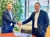 Aegean Airlines şi-a majorat la 51% participaţia în compania aeriană românească Animawings. Compania vrea să îşi mărească flota de aeronave şi să îşi extindă operaţiunile pe rute regulate
