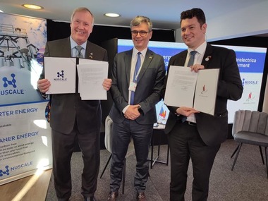 A fost semnat Acordul de Cooperare cu SUA pentru implementarea reactoarelor modulare mici (SMR) de tip NuScale în România. Ministrul Energiei: Ţara noastră va deveni lider regional în furnizarea de energie curată