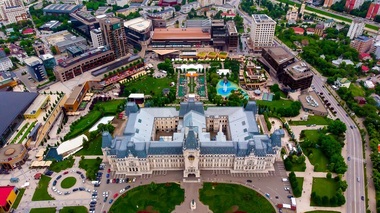 Grupul IULIUS organizează un concurs internaţional de arhitectură pentru o nouă dezvoltare urbană în zona centrală a Iaşului. Compania lansează platforma Iaşi pentru Viitor, care pune în oglindă oraşul de azi şi cel de mâine şi o consultare interactivă