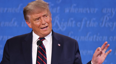 Noua companie de media socială a lui Donald Trump a atras o finanţare de 1 miliard de dolari de la un grup de investitori