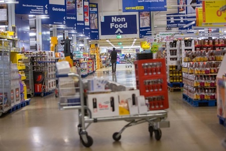 Asociaţie de retail: Restricţiile mai ferme împotriva Covid-19 introduse în Germania îndepărtează oamenii de magazine, iar vânzările au scăzut