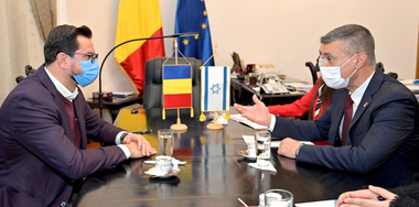 Ministrul Agriculturii a discutat cu ambasadorul Israelului în România despre colaborarea în domeniul irigaţiilor şi al combaterii deşertificării şi despre simplificarea procedurii de acreditare a unor abatoare kosher