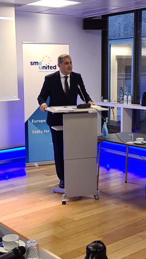 CHESTIONAR NEWS.RO - Florin Jianu, preşedinte Consiliului Naţional al IMM: 2022 trebuie să fie anul redresării economice, anul noilor proiecte, anul în care se vor realiza investiţii din resurse europene / ”combativitate”, cuvântul anului 2021

