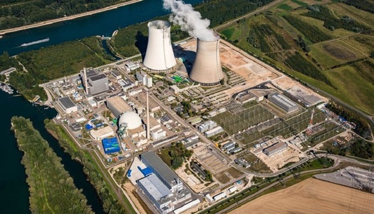 Germania opreşte vineri trei din ultimele şase centrale nucleare rămase în funcţiune în ţară, în cadrul strategiei de renunţare la energia atomică