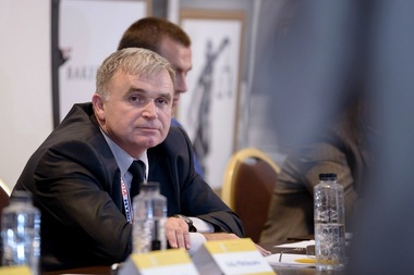 Fondatorul grupului Electra din Iaşi, Marian Berdan: Industria este zguduită de mai multe crize care se suprapun. Costurile cu energia spre exemplu au crescut foarte mult, iar eu nu găsesc nici o explicaţie
