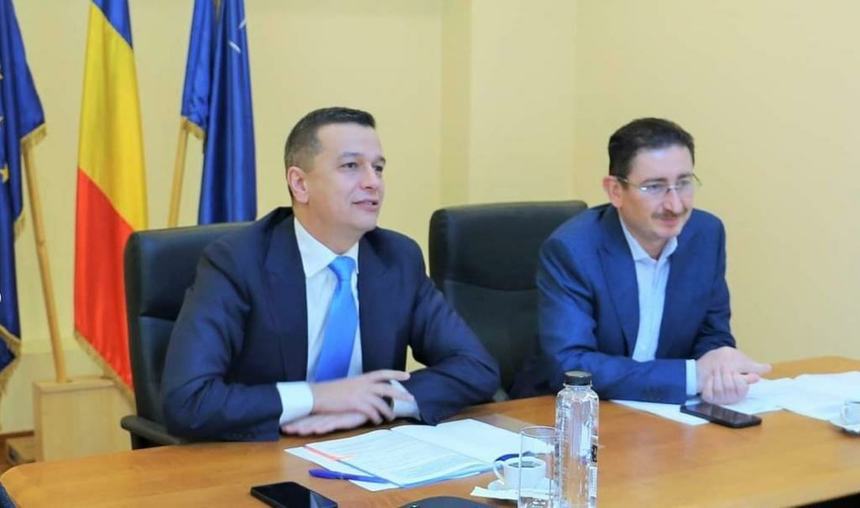 Sorin Grindeanu a anunţat că, săptămâna viitoare, vor fi transmite Comisiei Europene variantele pentru soluţionarea situaţiei CFR Marfă / Pentru Tarom este deja pus în aplicare un plan de eficientizare