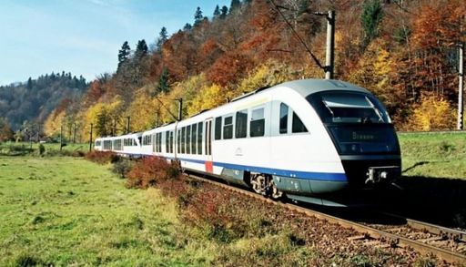 Ministerul Transporturilor lansează în dezbatere proiectul de 174,2 milioane euro privind achiziţia a 12 automotoare în tracţiune electrică pe bază de pile de combustie cu hidrogen