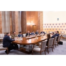 Premierul Ciucă a discutat cu vicepreşedintele companiei Lockheed Martin despre consolidarea Parteneriatului strategic cu SUA