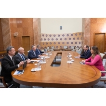 Premierul Ciucă a discutat cu directorul Grupului Carlyle International Energy Partners,  principalul acţionar al companiei Black Sea Oil&Gas despre dezvoltarea Proiectulului de la Midia