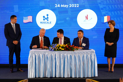 Nuclearelectrica, NuScale & E-Infra semnează un Memorandum de Înţelegere pentru a dezvolta primul reactor modular mic NuScale pe amplasamentul fostei termocentrale de la Doiceşti din judeţul Dâmboviţa