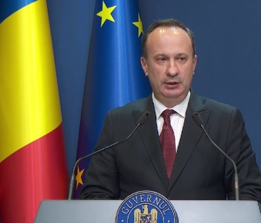 Câciu: Am anunţat în cadrul Guvernului rezultatele execuţiei bugetare la 4 luni. Avem un deficit de 1,23% din PIB, în scădere cu 0,5 puncte procentuale faţă de anul trecut